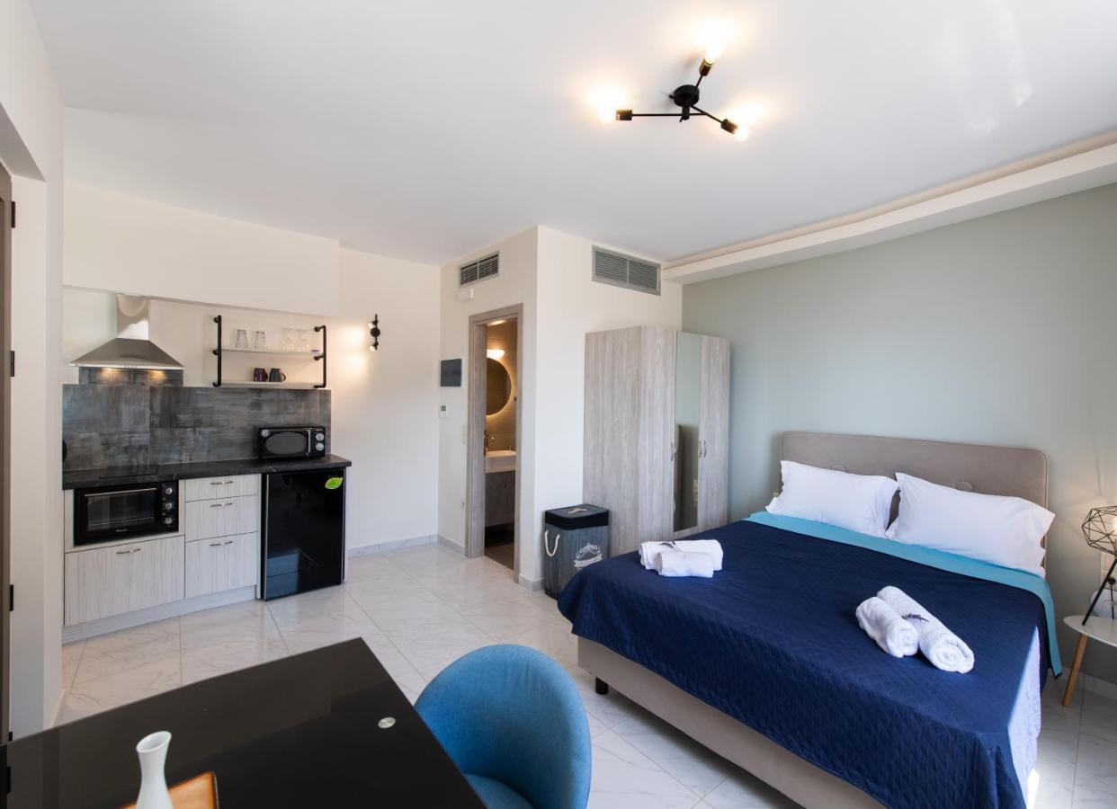 Melikiron Luxury Apartments Ayios Nikitas Ngoại thất bức ảnh