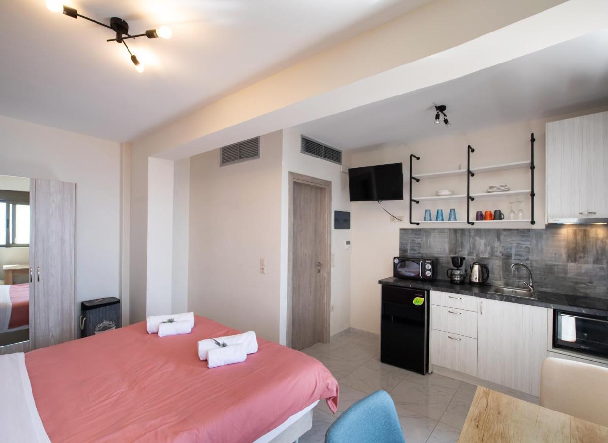Melikiron Luxury Apartments Ayios Nikitas Ngoại thất bức ảnh