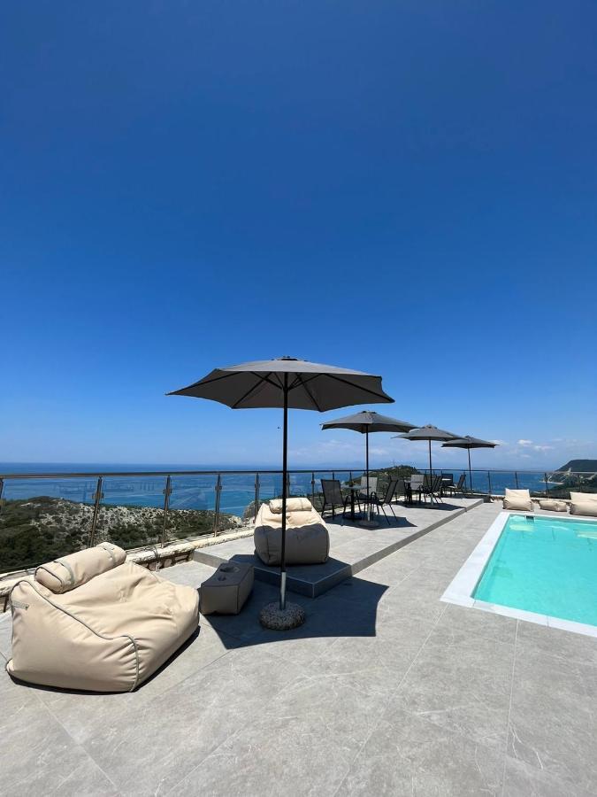 Melikiron Luxury Apartments Ayios Nikitas Ngoại thất bức ảnh