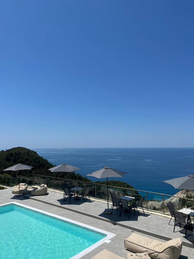 Melikiron Luxury Apartments Ayios Nikitas Ngoại thất bức ảnh